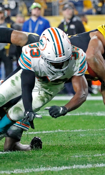 Dolphins still winless, squander lead in loss to Steelers
